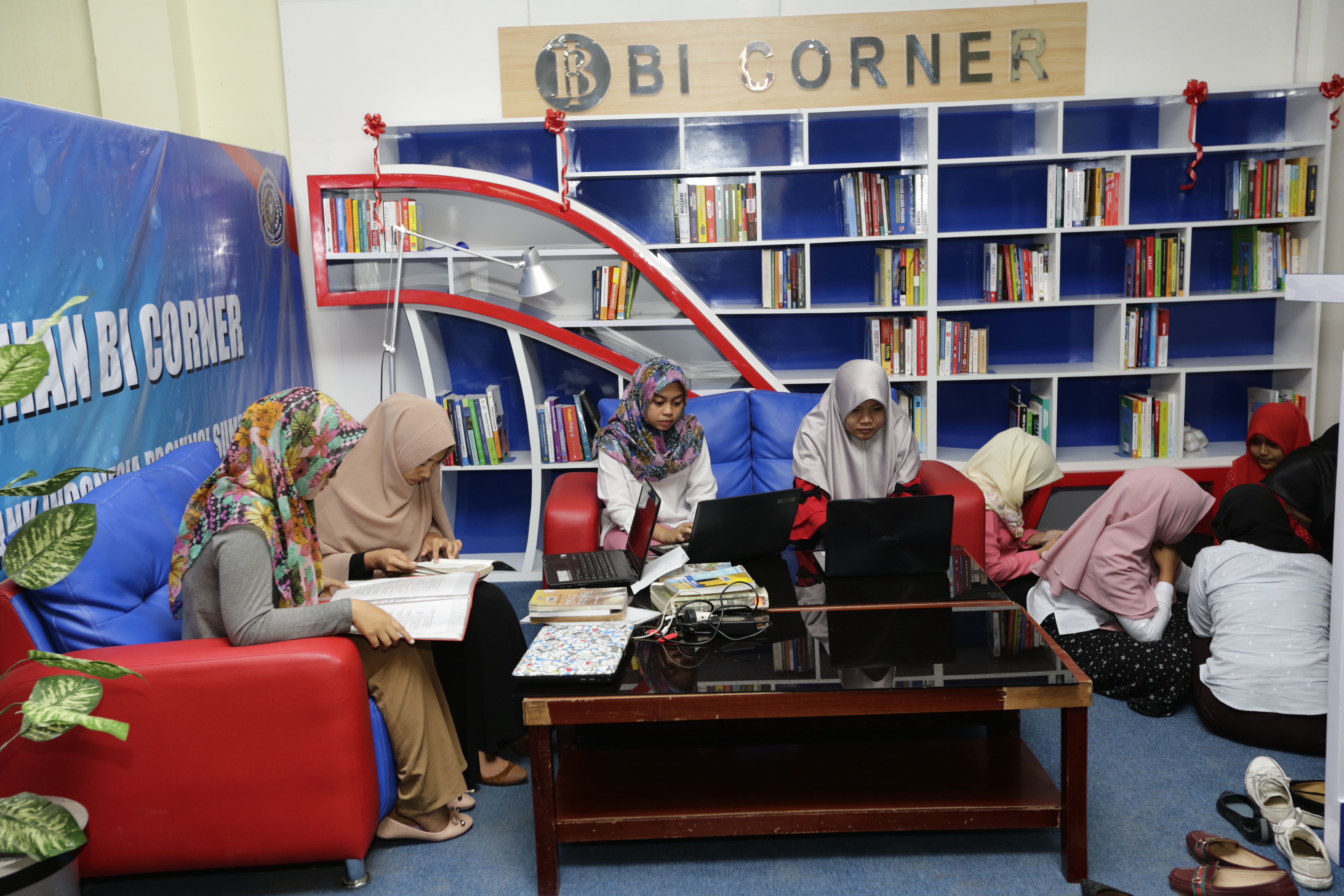Referensi BI Corner