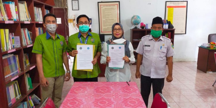 UPT Perpustakaan UMSU Jalin MoU Dengan Perpustakaan SMAN 5 Binjai