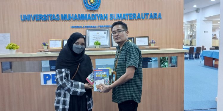 UPT. Perpustakaan UMSU Kembali Menerima Hibah Buku dari Alumni Program Studi Akuntansi
