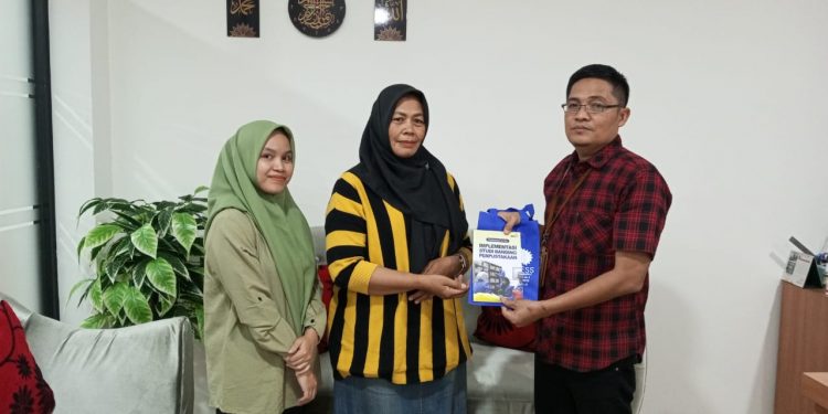 UPT. Perpustakaan STOK Bina Guna Berkunjung ke UPT. Perpustakaan UMSU