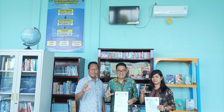 Perpustakaan SMKN 1 Pantai Labu MoU dengan Perpustakaan UMSU