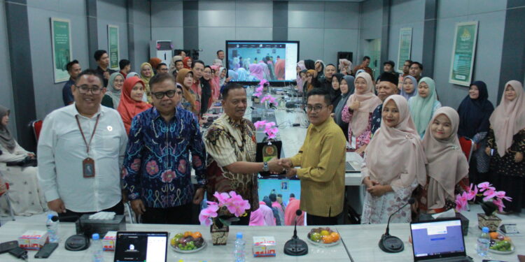 Workshop Pro-Publish 2026: Kepala Perpustakaan UMSU & Ketua APPTIMA Berbagi Ilmu Editing-Layout Buku Berskala Nasional